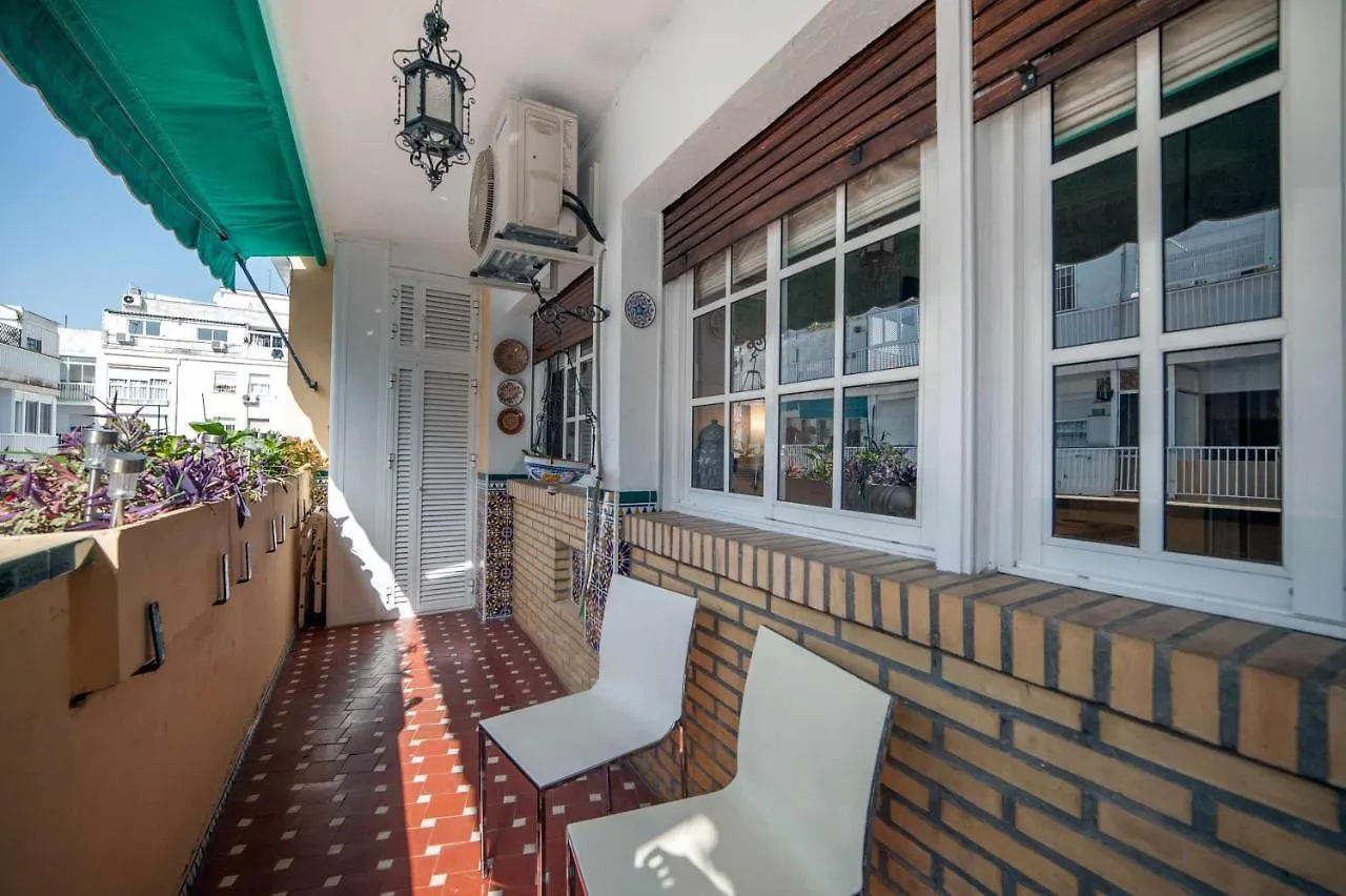 Appartamento Luminoso apartamento céntrico 3 hab 2 baños Siviglia Spagna